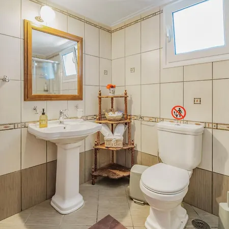 Archontiko Loukis Апарт-отель