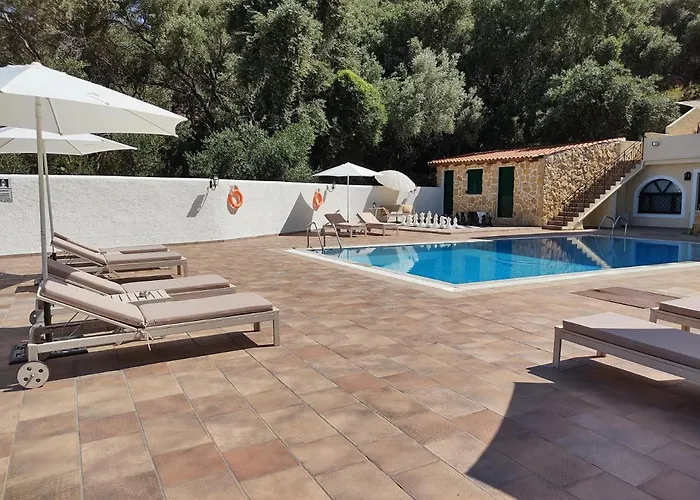 Archontiko Loukis Apart Otel 4*