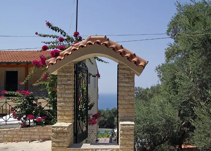 Archontiko Loukis Apart Otel 4*