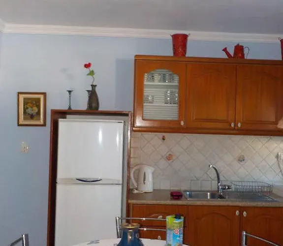 Archontiko Loukis Apart Otel Pentátion