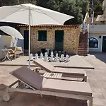 Apart Otel Archontiko Loukis 4*