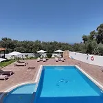 Archontiko Loukis Apart Otel 4*