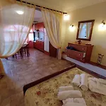 Archontiko Loukis Apart Otel Pentátion