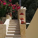 Apart Otel Archontiko Loukis