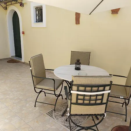 Hotel apartamentowy Archontiko Loukis Corfu (city)