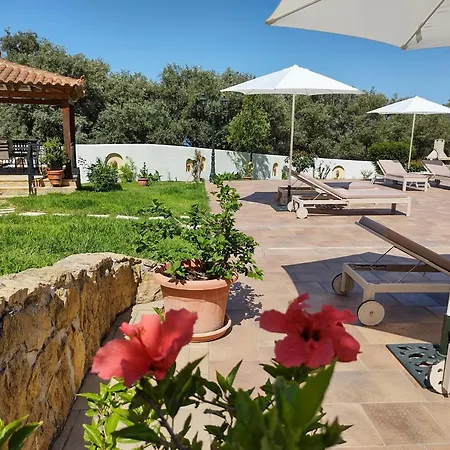 Apartmanhotel Archontiko Loukis Pendátio