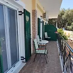Ξενοδοχείο με διαμερίσματα αρχοντικό λουκής Πεντάτιο
