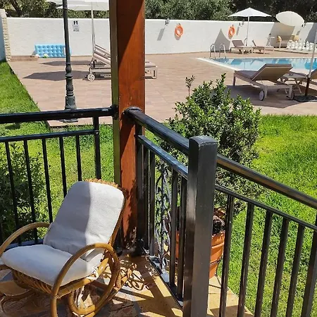 Archontiko Loukis 4*